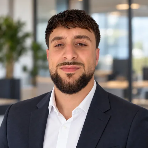 Adnan Ismajli – Vertriebsleiter