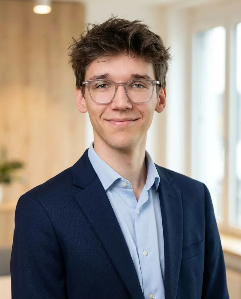 Miles Pandel – Leiter Kundenbetreuung